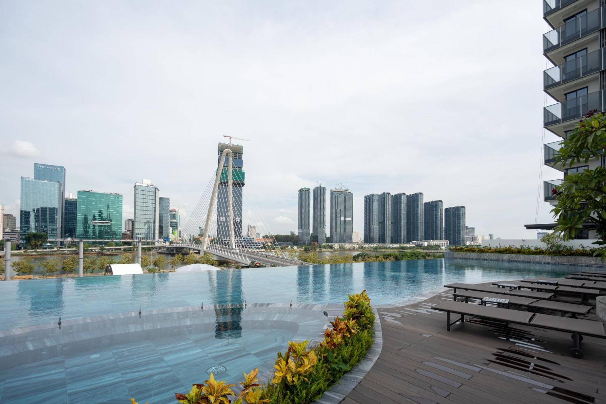 Metropole Thu Thiem Apartment Ho Chi Minh City Exterior photo
